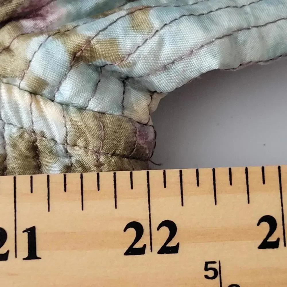 Soft by Avenue Beige Floral Silk Quilted Lightweight Jacket Women Size 14/16 - Picture 4 of 10